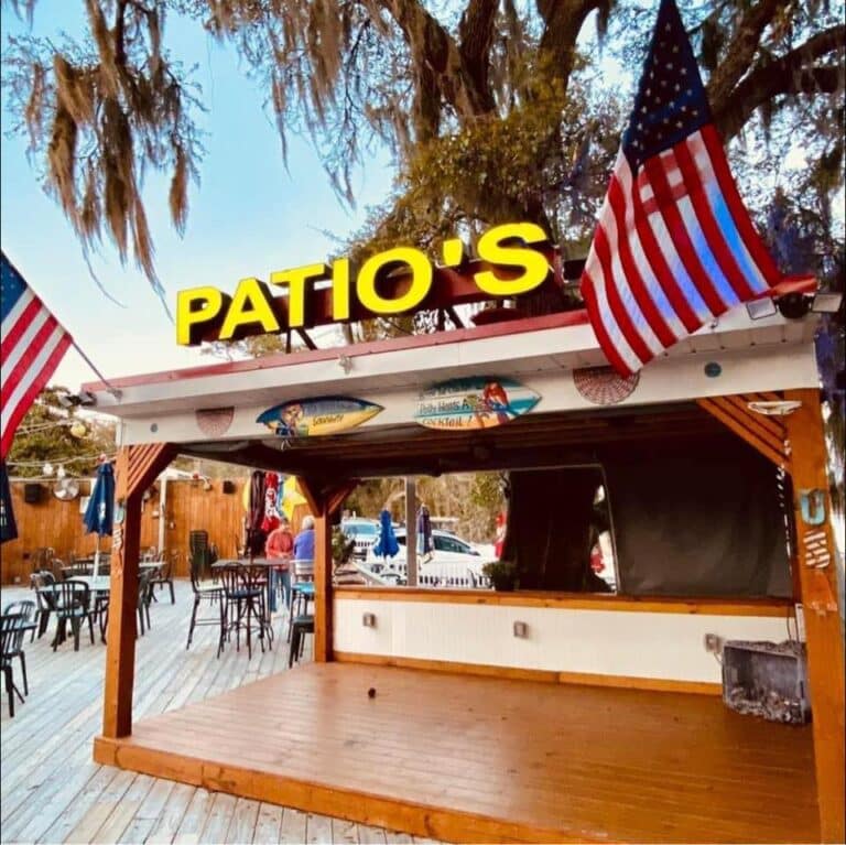 Patios Tiki Bar Logo 768x767