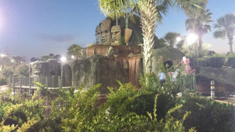 tribal island mini golf img1 768x432