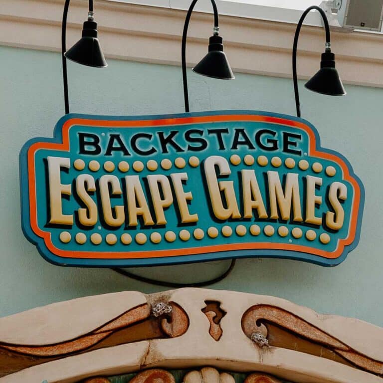 backstage escape games 1 768x768