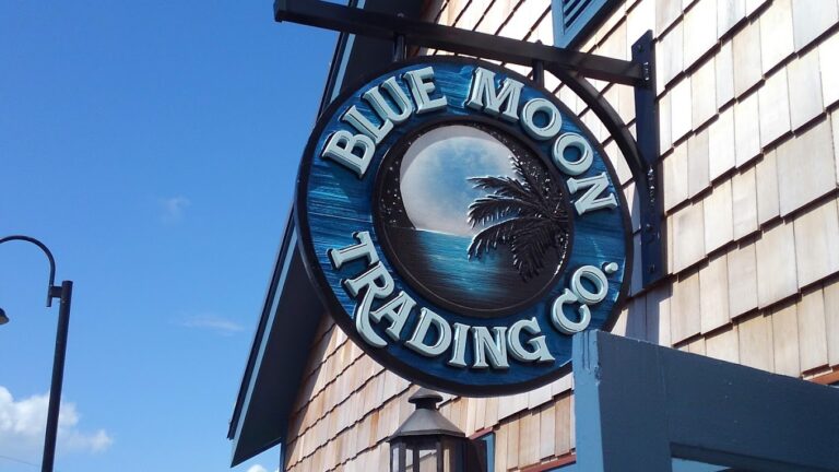 blue moon trading co 1 768x432