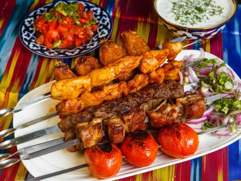 caravan restaurant 1 768x576