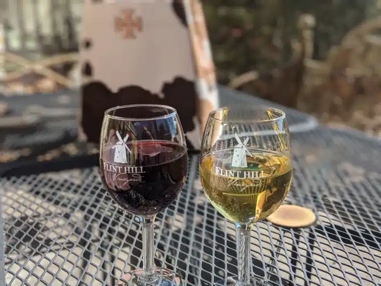 flint hill vineyards 1 768x576