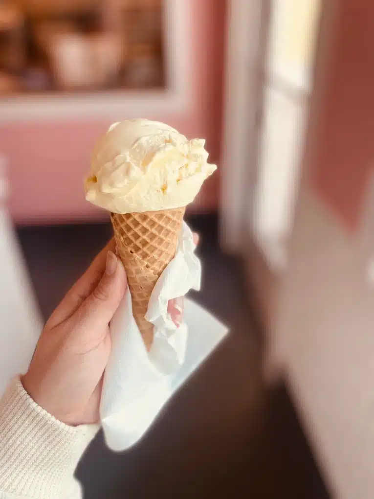 Coffee Cream Cabana 1