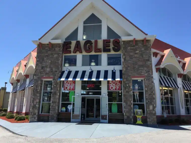 Eagles Beachwear 3 768x576