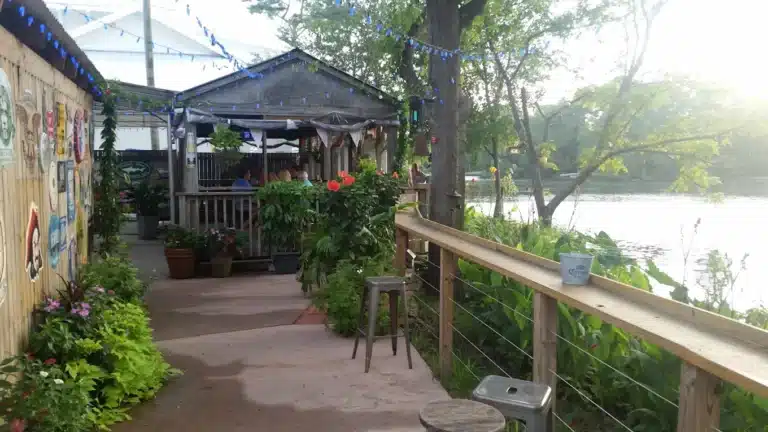 Pine Lakes Tavern 1 768x432