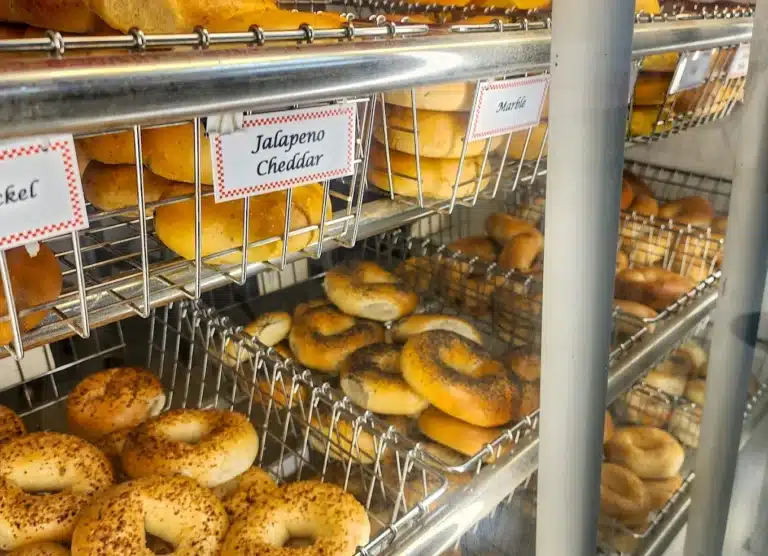 Bagel Port Cafe Deli 1 768x556