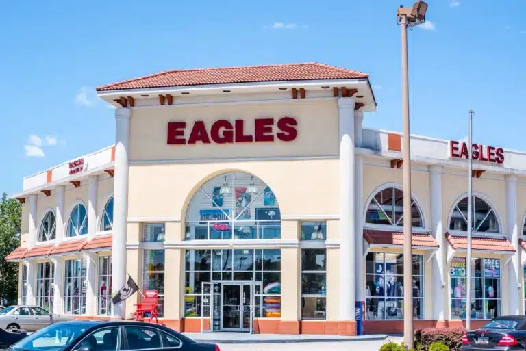 Eagles Beachwear 25 768x513