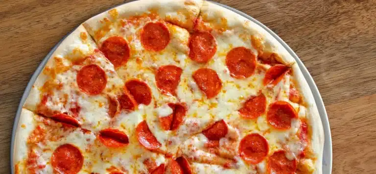 The Original Genos Pizza 1 768x355