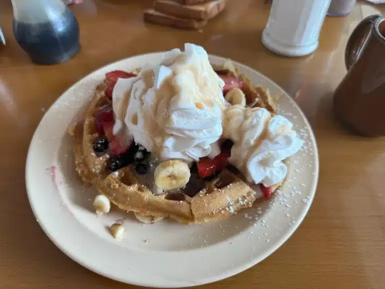 Theos Pancake House 1 768x576